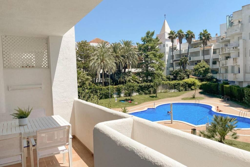 Blue Marina - Terraza, Piscina Y Wifi Gratis Apartment Roses Exterior photo